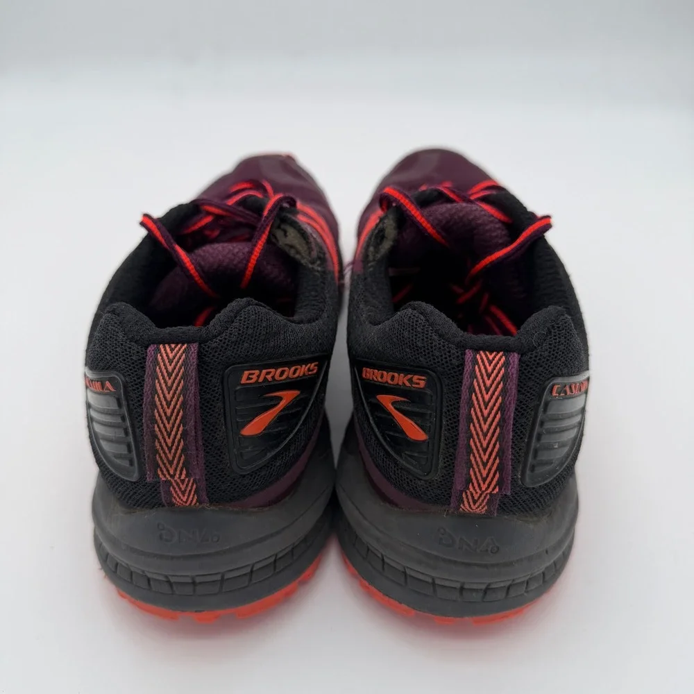 Brooks Cascadia 12 Trail Running Shoes Womens 9.5 Plum Orange Black 1202331B604